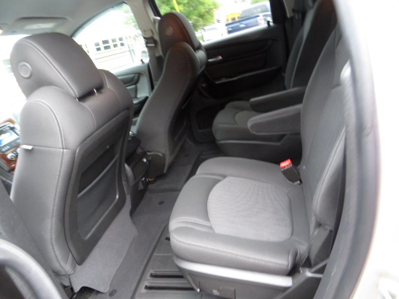 Chevrolet Traverse AWD 4dr LT w/1LT 2014