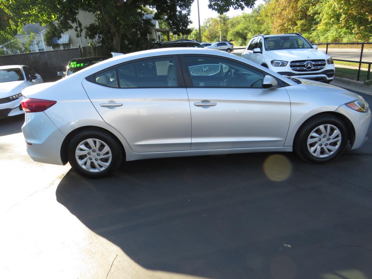 Hyundai Elantra SE 2.0L Auto (Alabama) *Ltd Avail* 2017