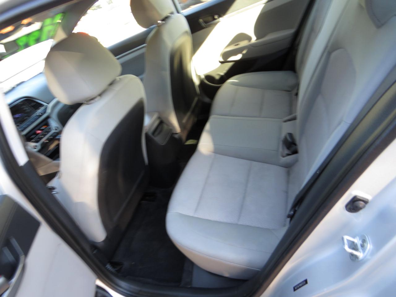 Hyundai Elantra SE 2.0L Auto (Alabama) *Ltd Avail* 2017