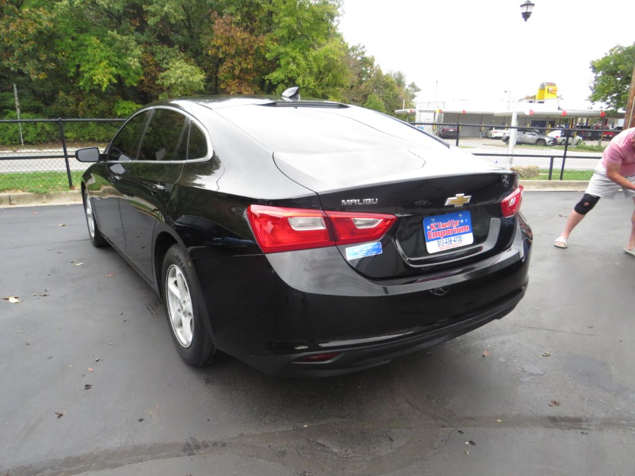 Chevrolet Malibu 4dr Sdn LS w/1LS 2018