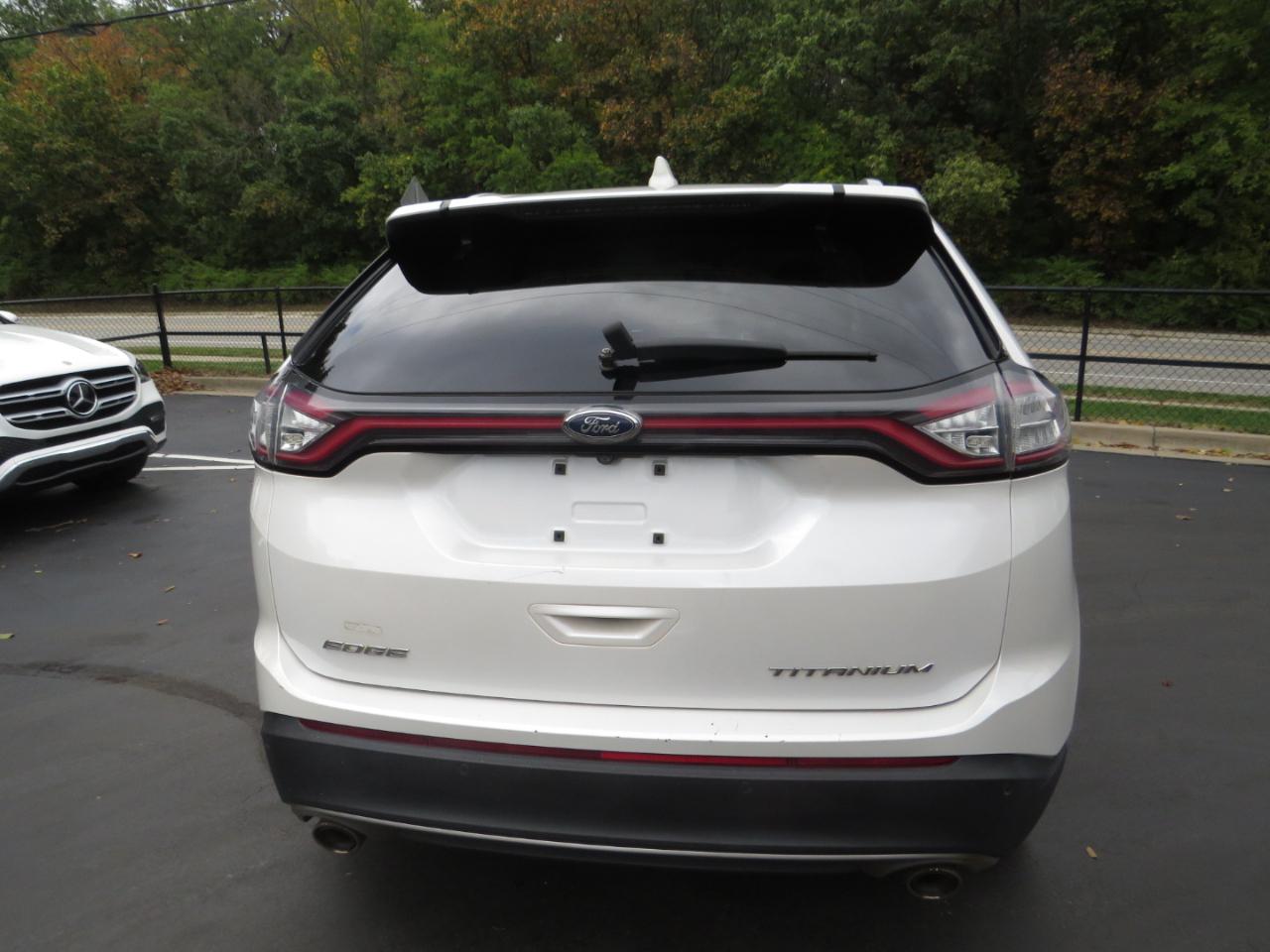 Ford Edge 4dr Titanium FWD 2015