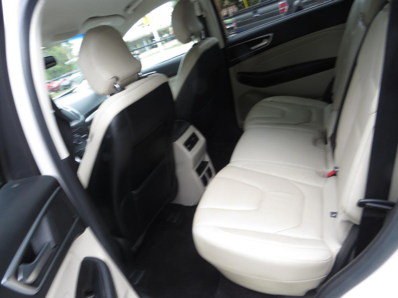 Ford Edge 4dr Titanium FWD 2015