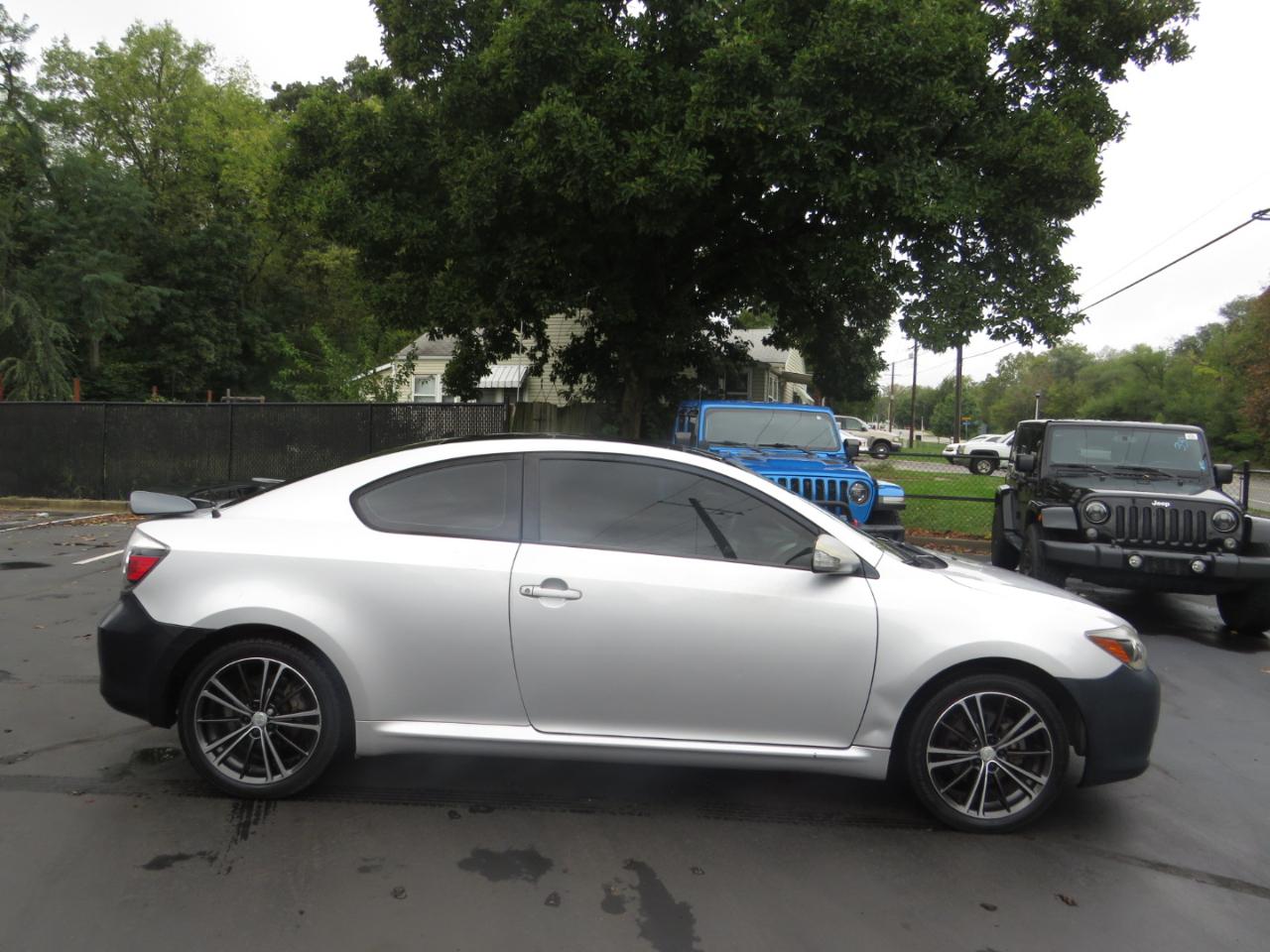 Scion tC 2dr HB Man Spec (Natl) 2008