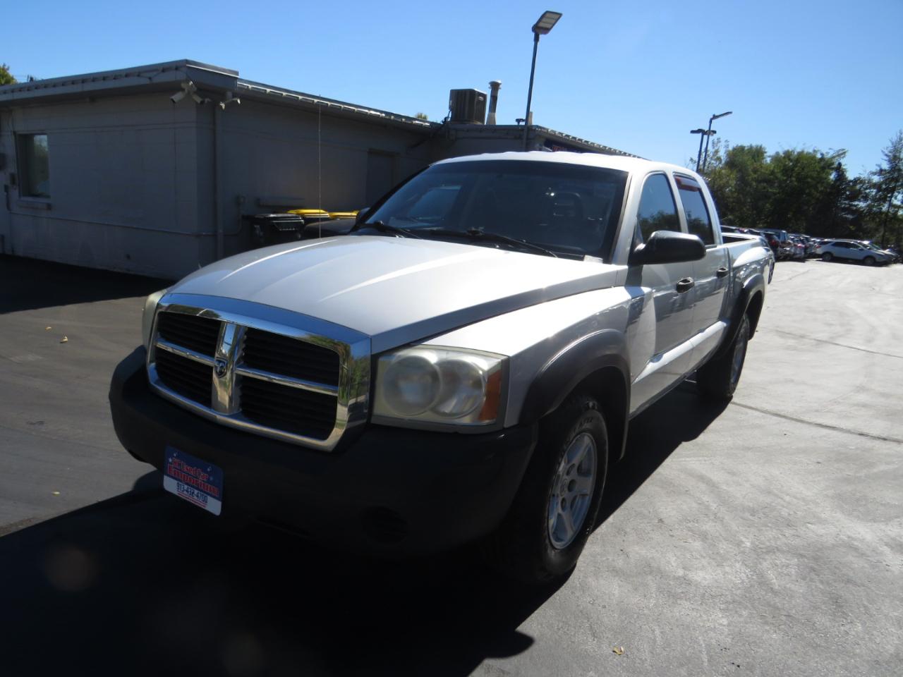 Dodge Dakota 4dr Quad Cab 131 4WD ST 2006