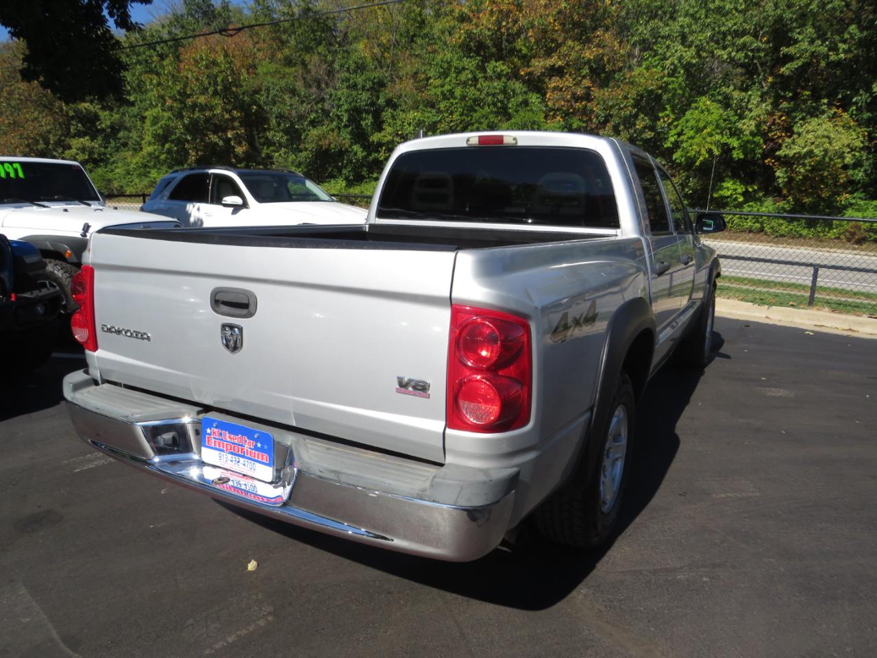 Dodge Dakota 4dr Quad Cab 131 4WD ST 2006