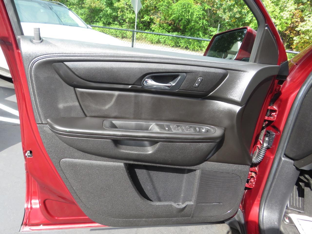 Chevrolet Traverse FWD 4dr LT w/1LT 2015