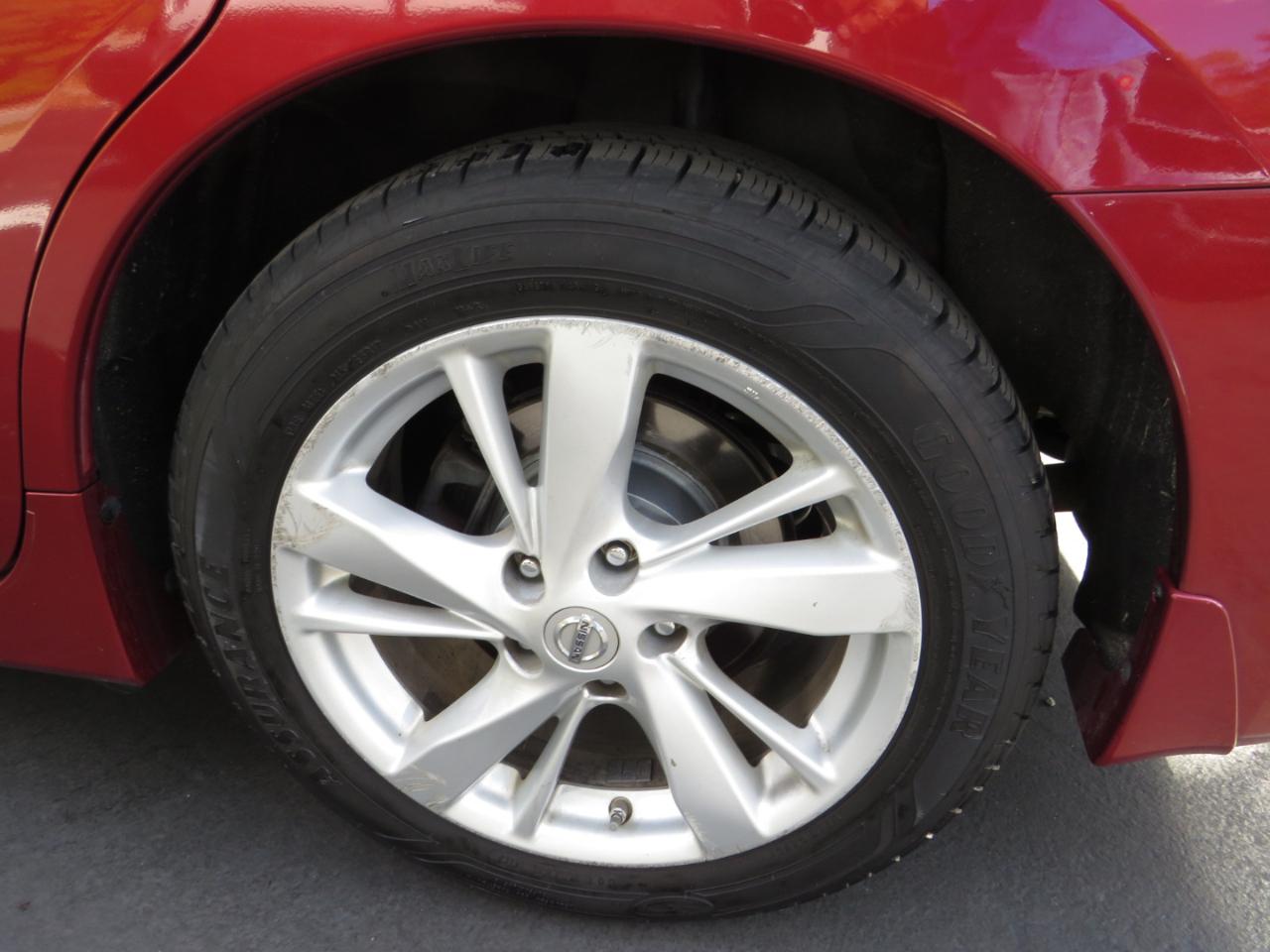 Nissan Altima 4dr Sdn I4 2.5 SV 2014
