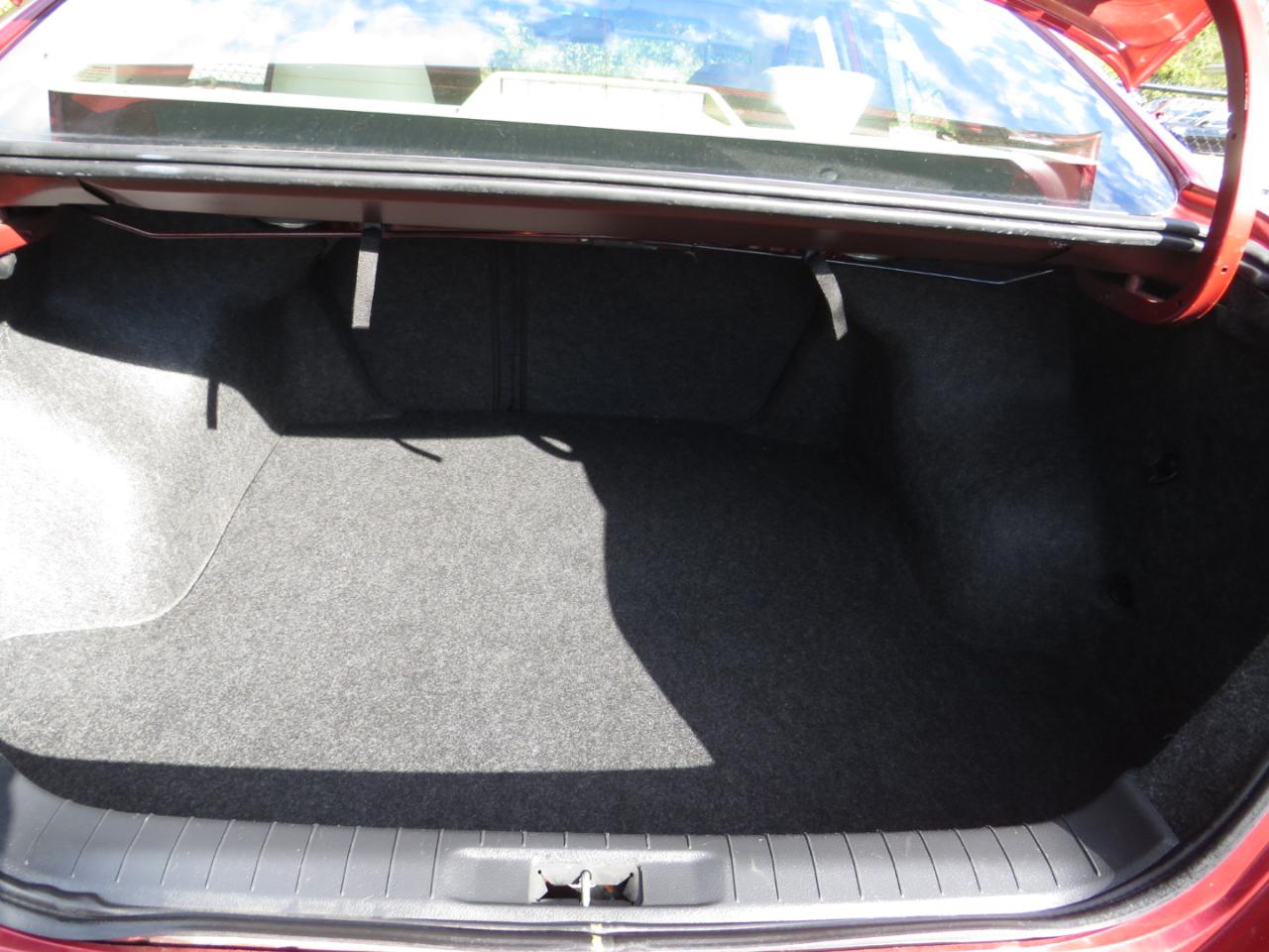 Nissan Altima 4dr Sdn I4 2.5 SV 2014