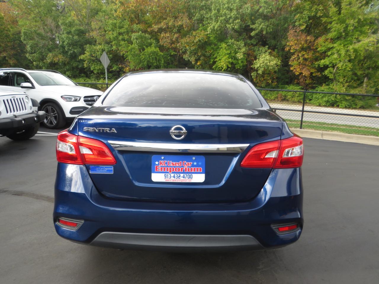 Nissan Sentra S CVT 2018
