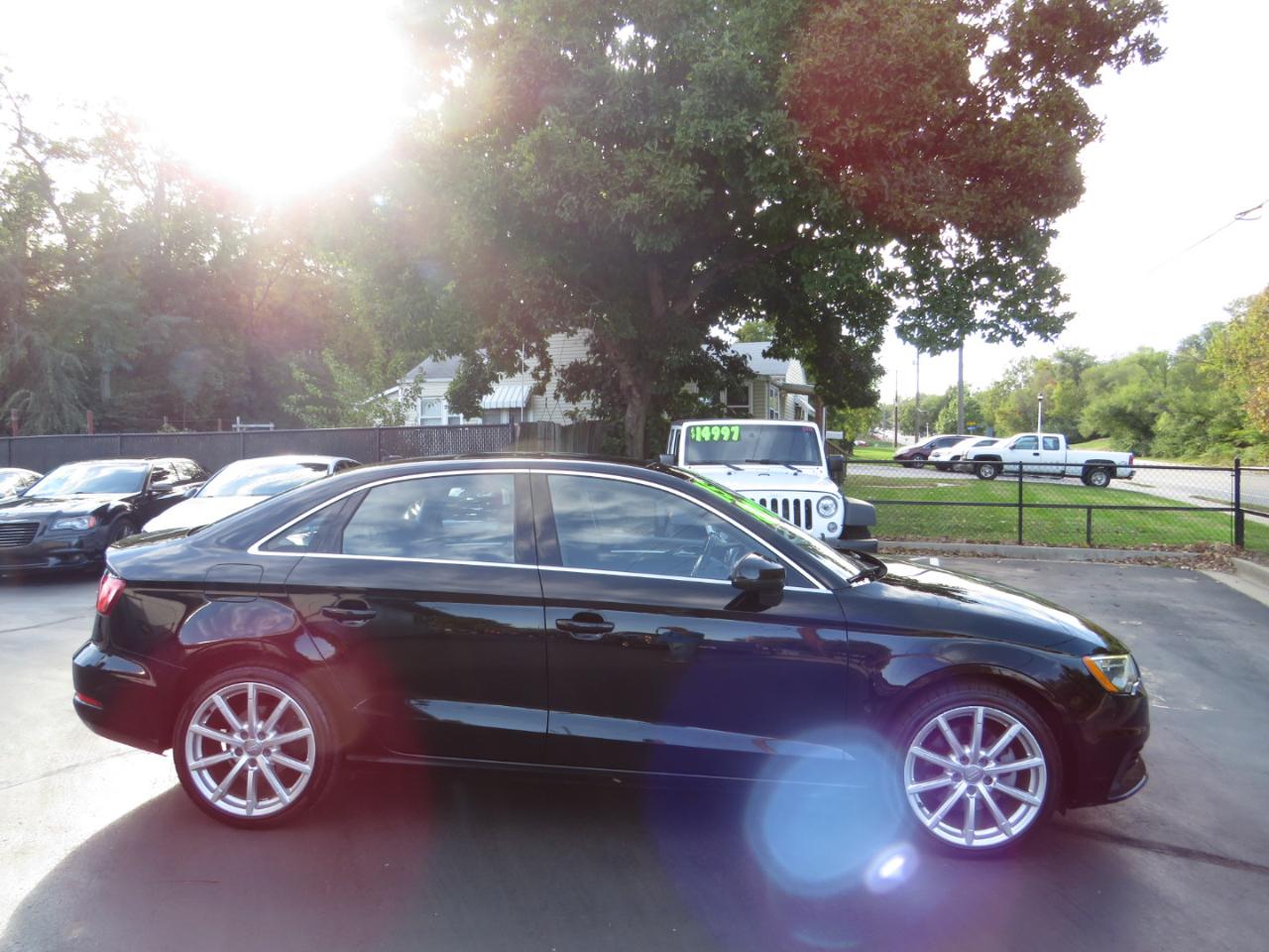 Audi A3 4dr Sdn FWD 1.8T Premium 2015