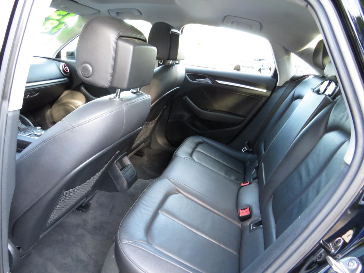 Audi A3 4dr Sdn FWD 1.8T Premium 2015