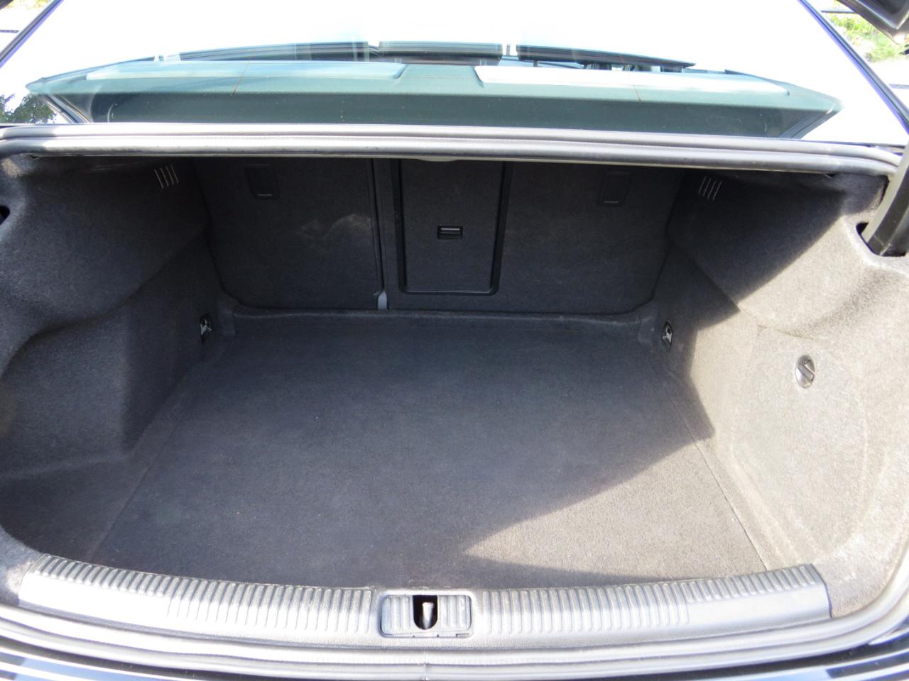 Audi A3 4dr Sdn FWD 1.8T Premium 2015