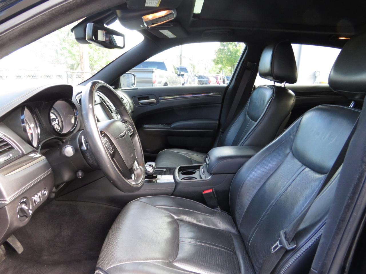 Chrysler 300 4dr Sdn 300C John Varvatos Limited Edition RWD 2013