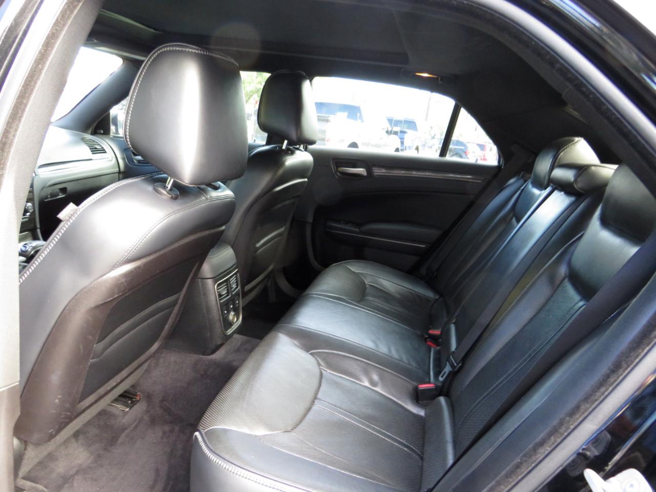 Chrysler 300 4dr Sdn 300C John Varvatos Limited Edition RWD 2013