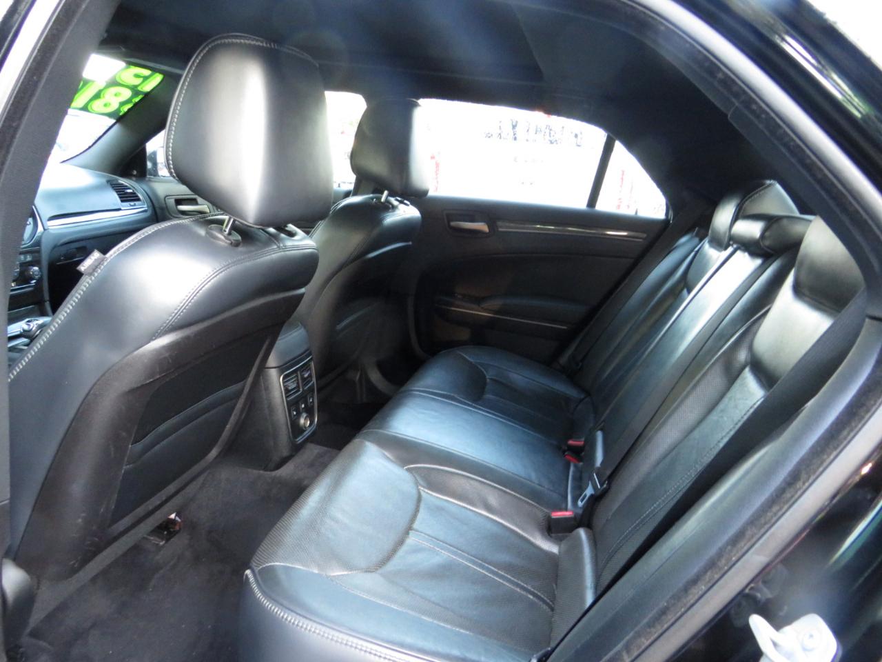 Chrysler 300 4dr Sdn 300C John Varvatos Limited Edition RWD 2013