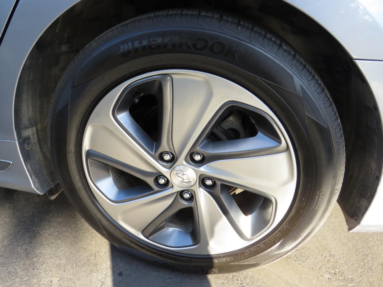 Hyundai Sonata Hybrid 4dr Sdn Limited 2016