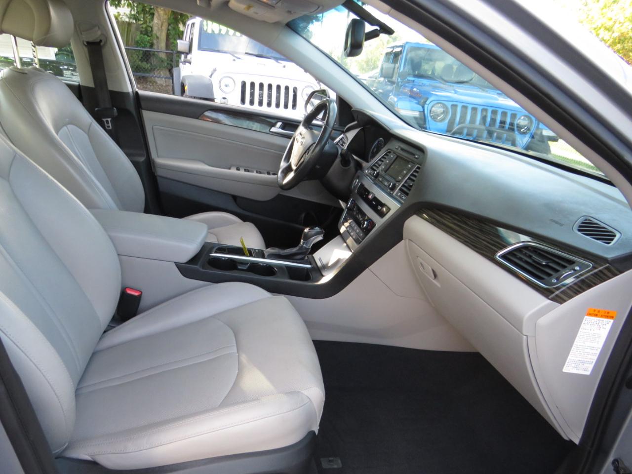Hyundai Sonata Hybrid 4dr Sdn Limited 2016