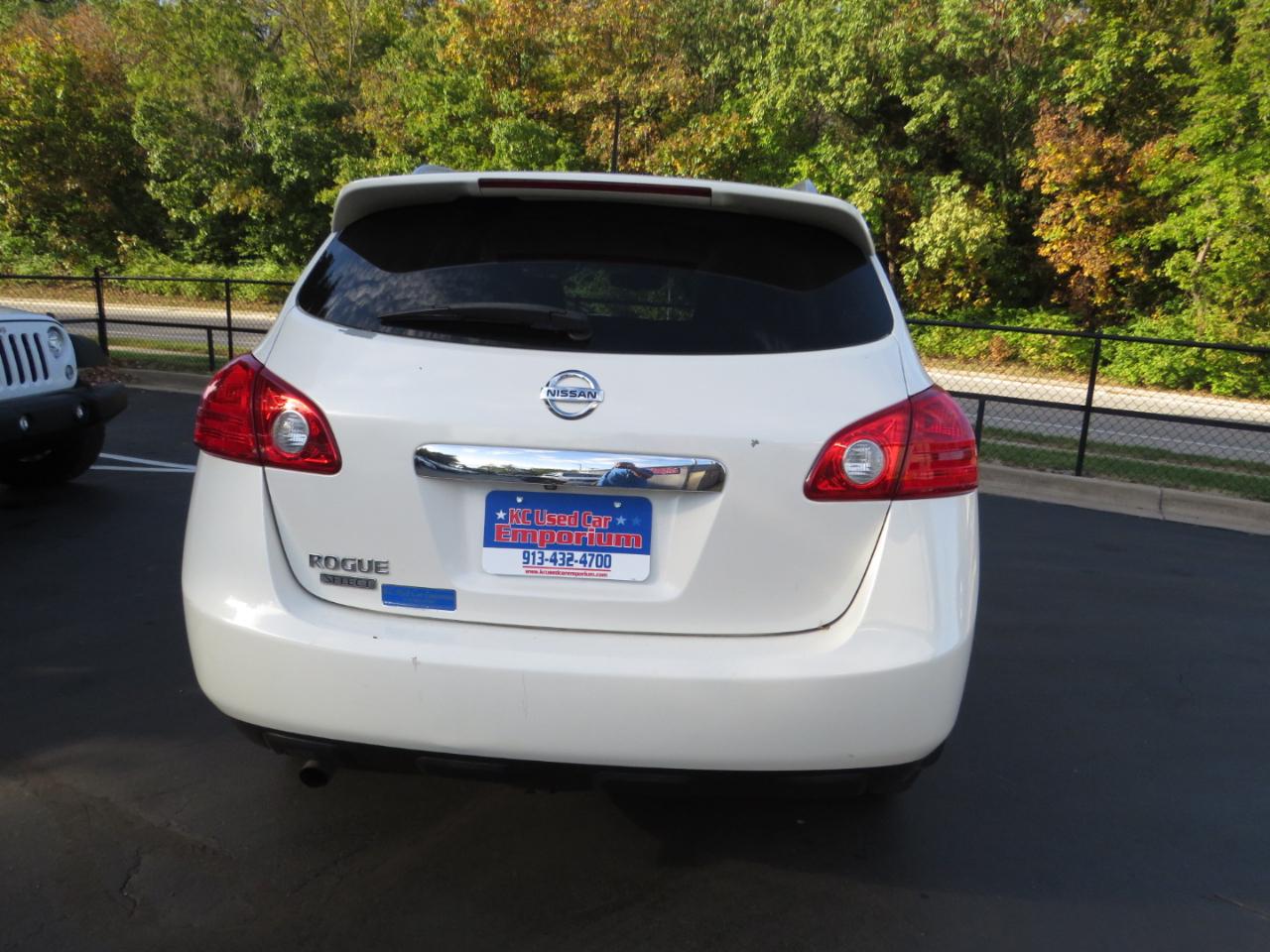 Nissan Rogue Select FWD 4dr S 2015