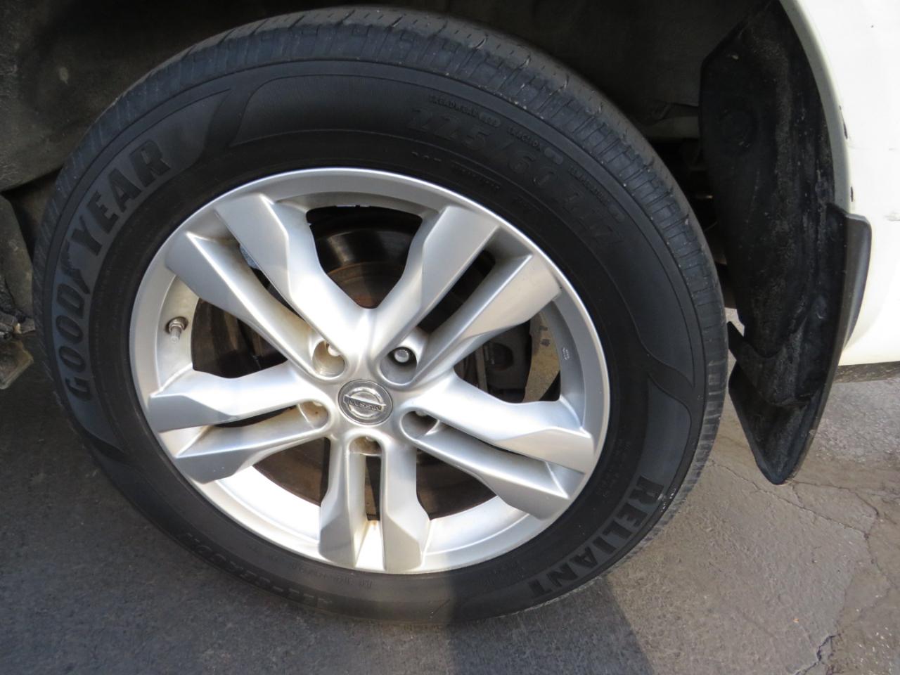 Nissan Rogue Select FWD 4dr S 2015