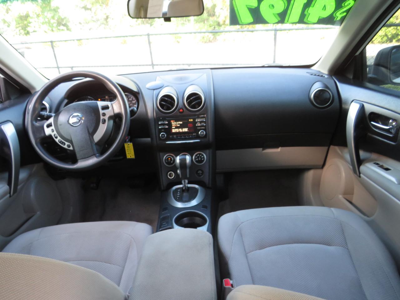 Nissan Rogue Select FWD 4dr S 2015