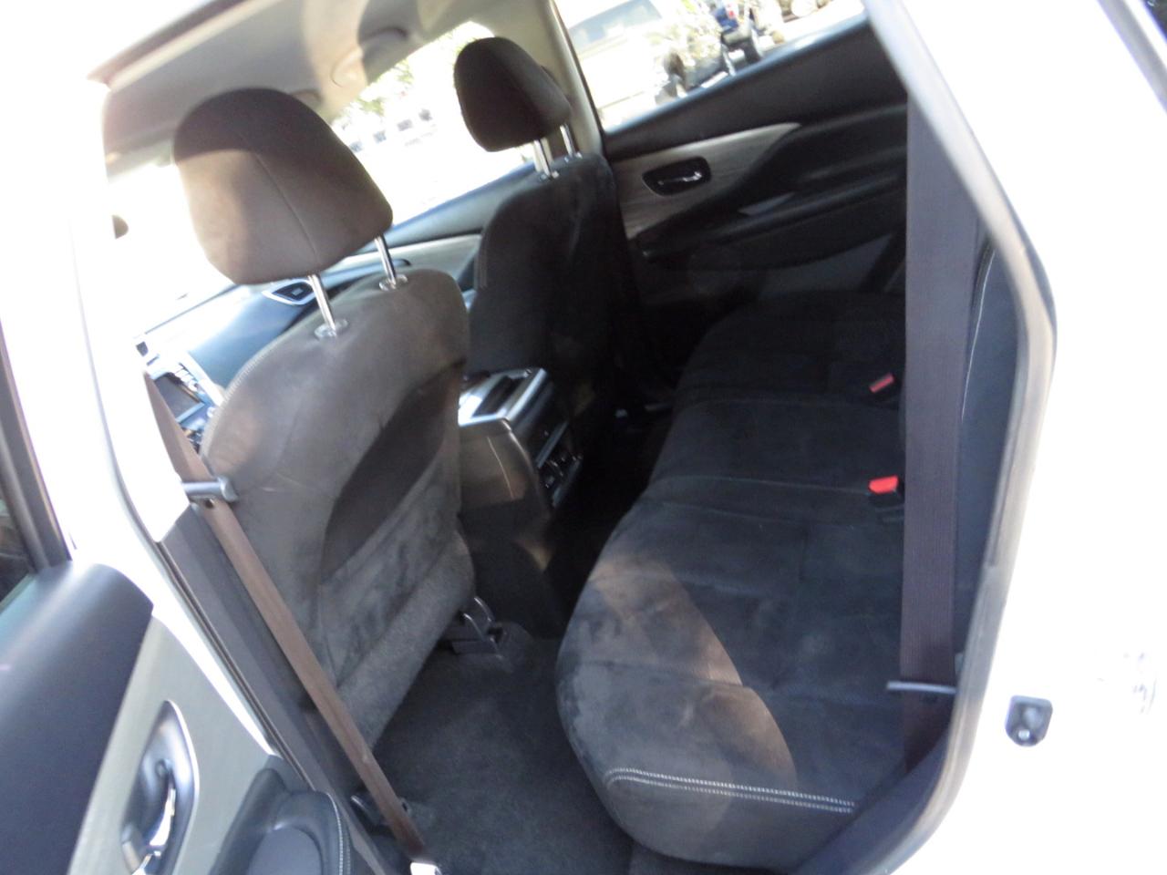 Nissan Murano FWD 4dr SV 2015