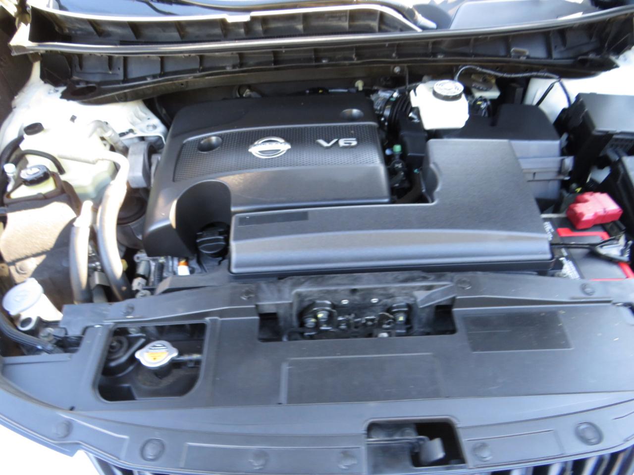 Nissan Murano FWD 4dr SV 2015