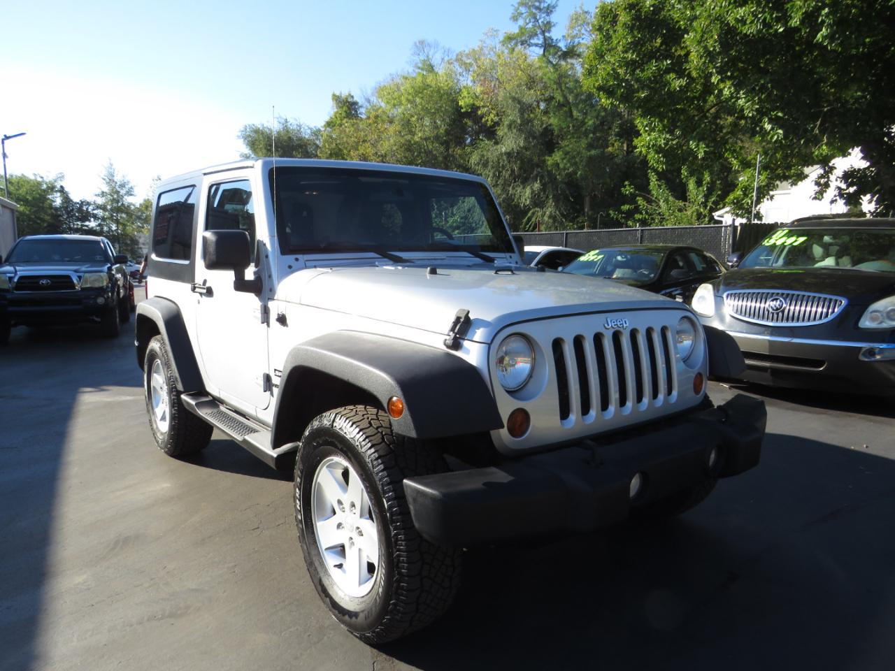 Jeep Wrangler 4WD 2dr Sport 2010