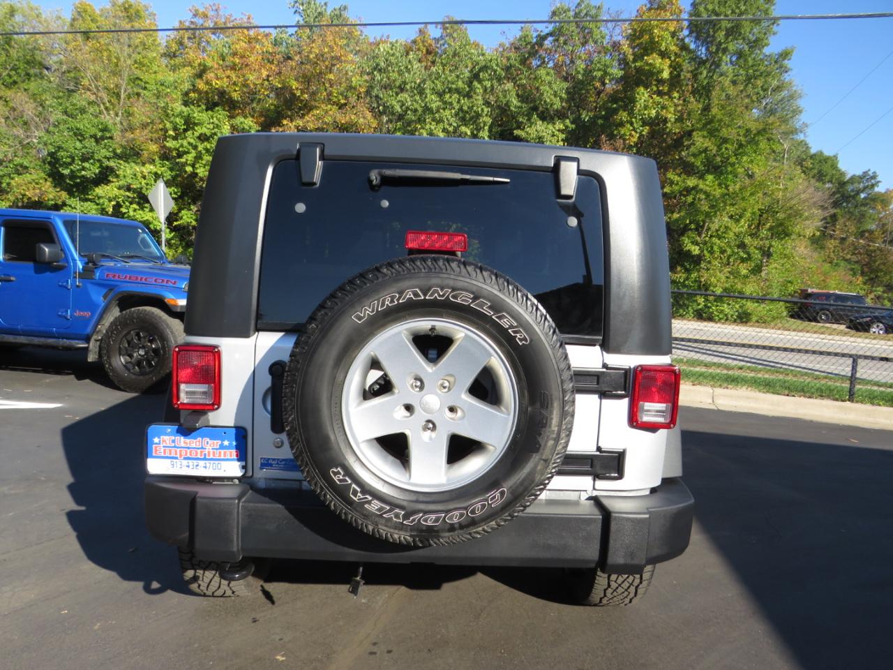 Jeep Wrangler 4WD 2dr Sport 2010