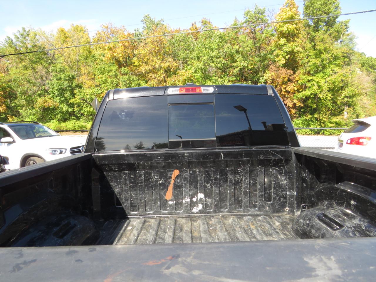 RAM 1500 Laramie 4x4 Crew Cab 5'7" Box 2020