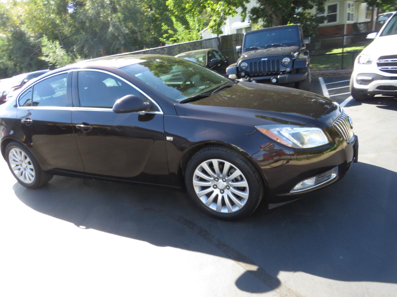 Buick Regal 4dr Sdn CXL Turbo TO4 (Russelsheim) *Ltd Avail* 2011