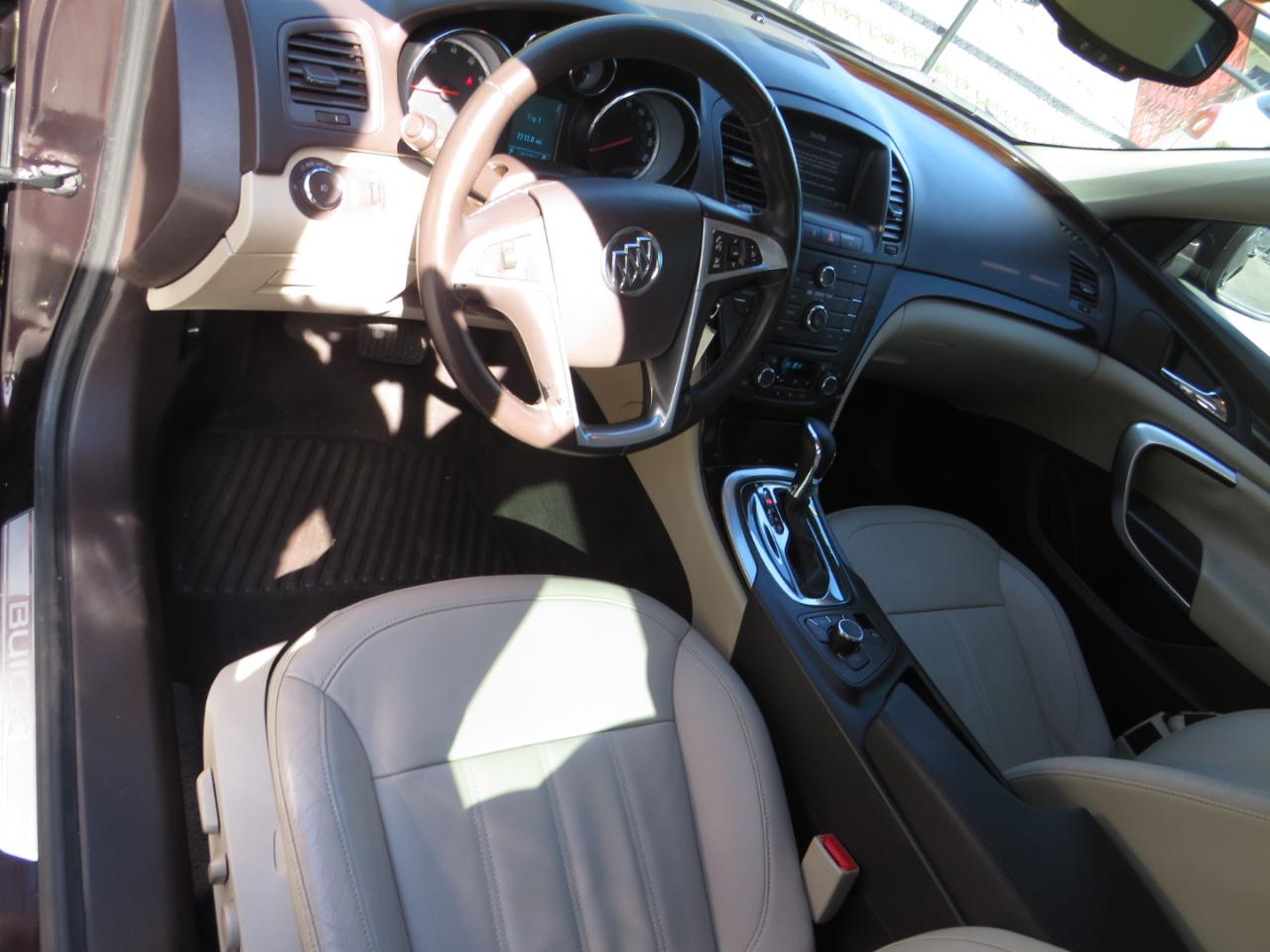 Buick Regal 4dr Sdn CXL Turbo TO4 (Russelsheim) *Ltd Avail* 2011