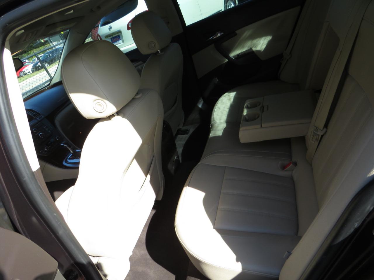 Buick Regal 4dr Sdn CXL Turbo TO4 (Russelsheim) *Ltd Avail* 2011