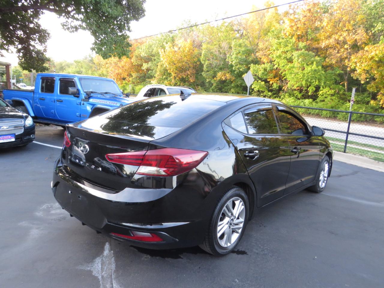 Hyundai Elantra SEL Auto 2019
