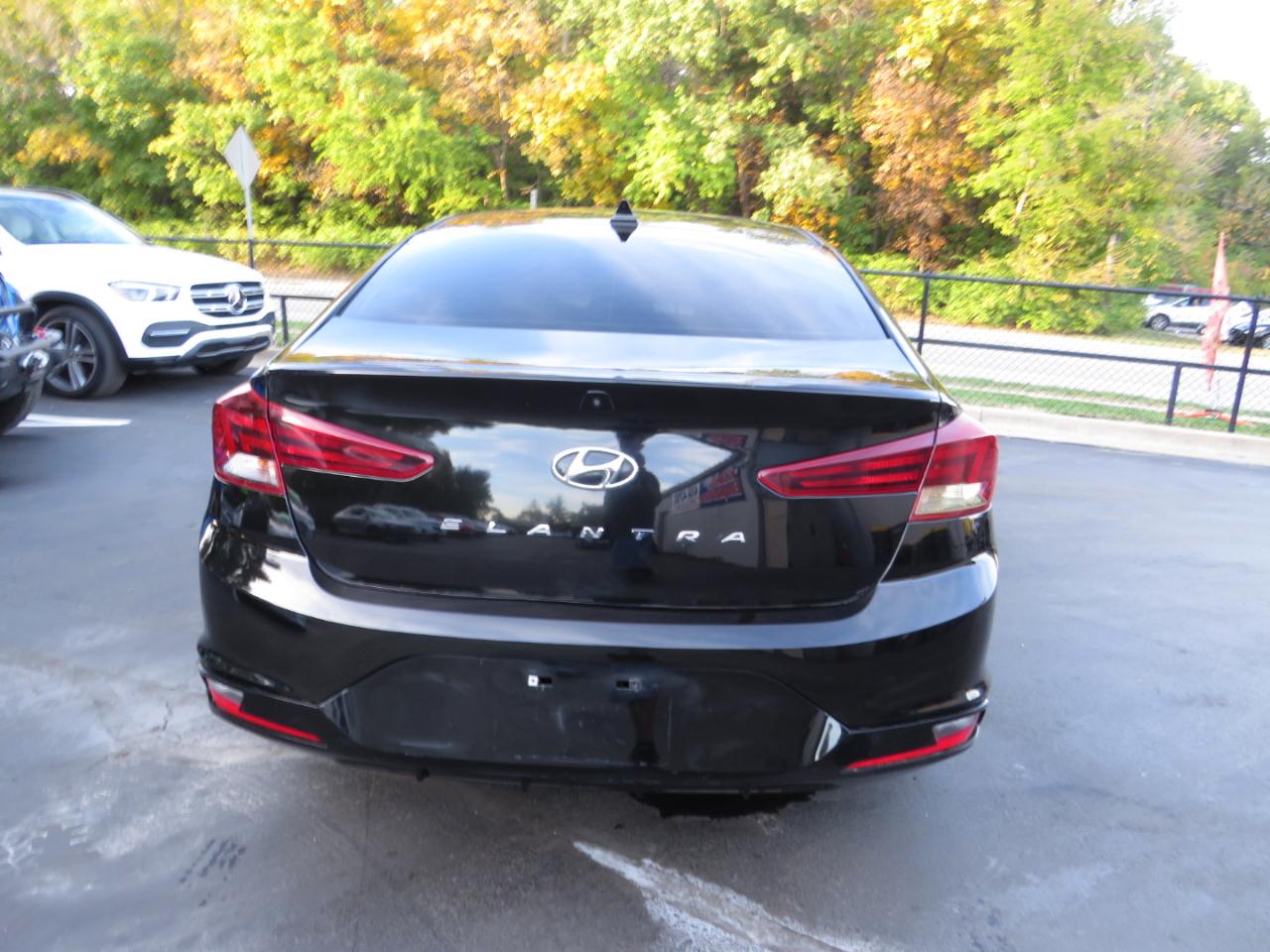 Hyundai Elantra SEL Auto 2019