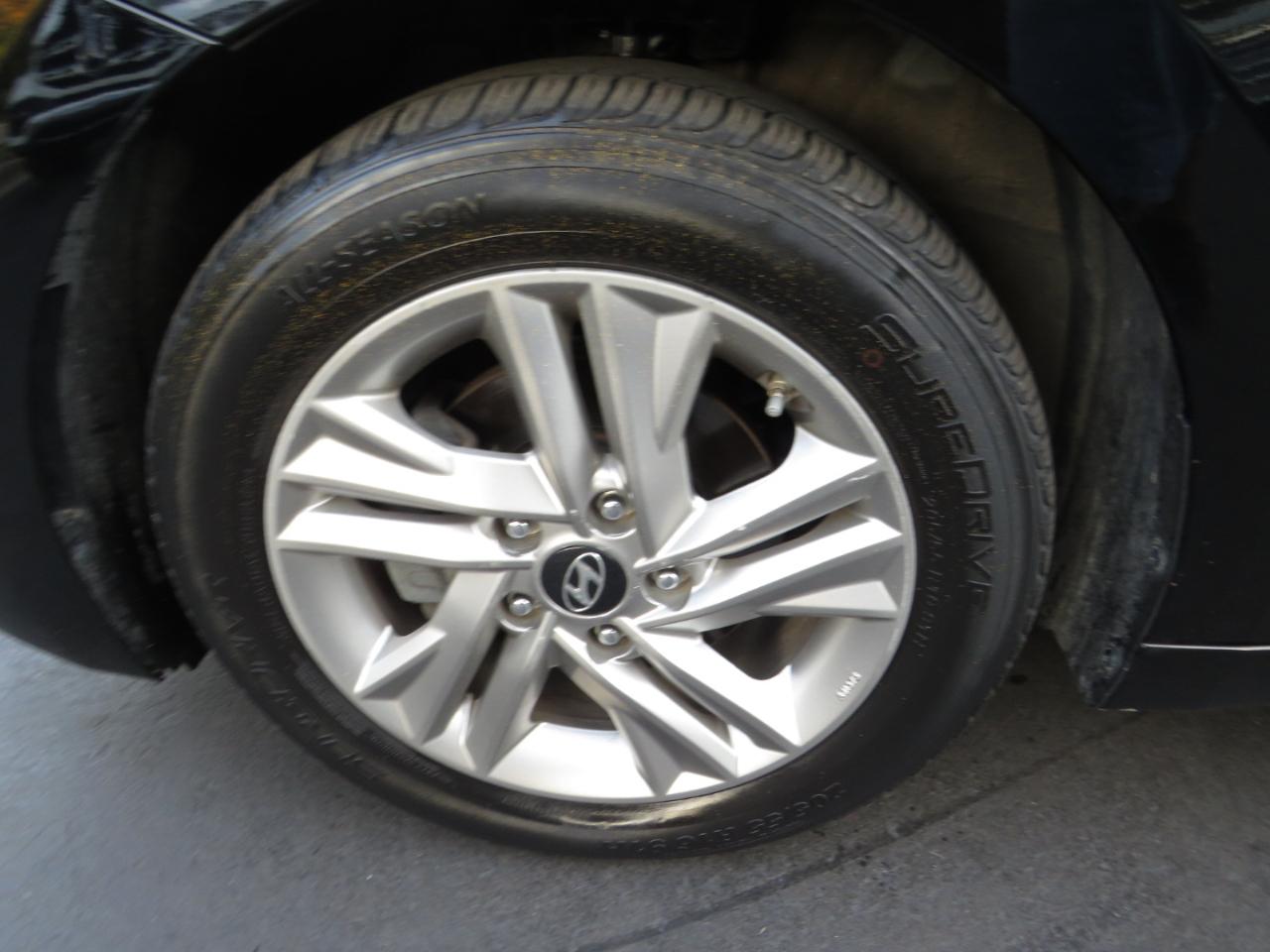 Hyundai Elantra SEL Auto 2019
