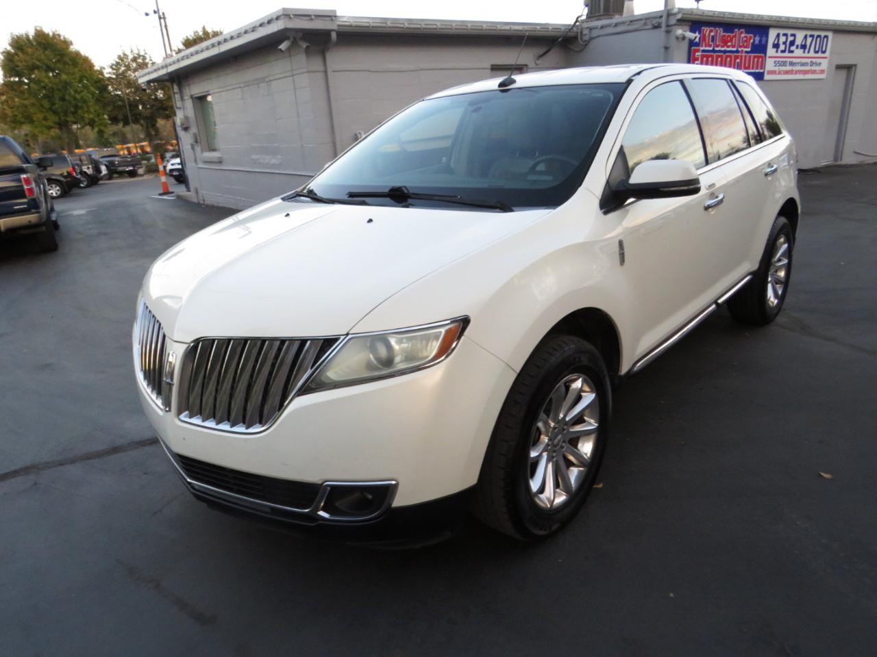 Lincoln MKX FWD 4dr 2012