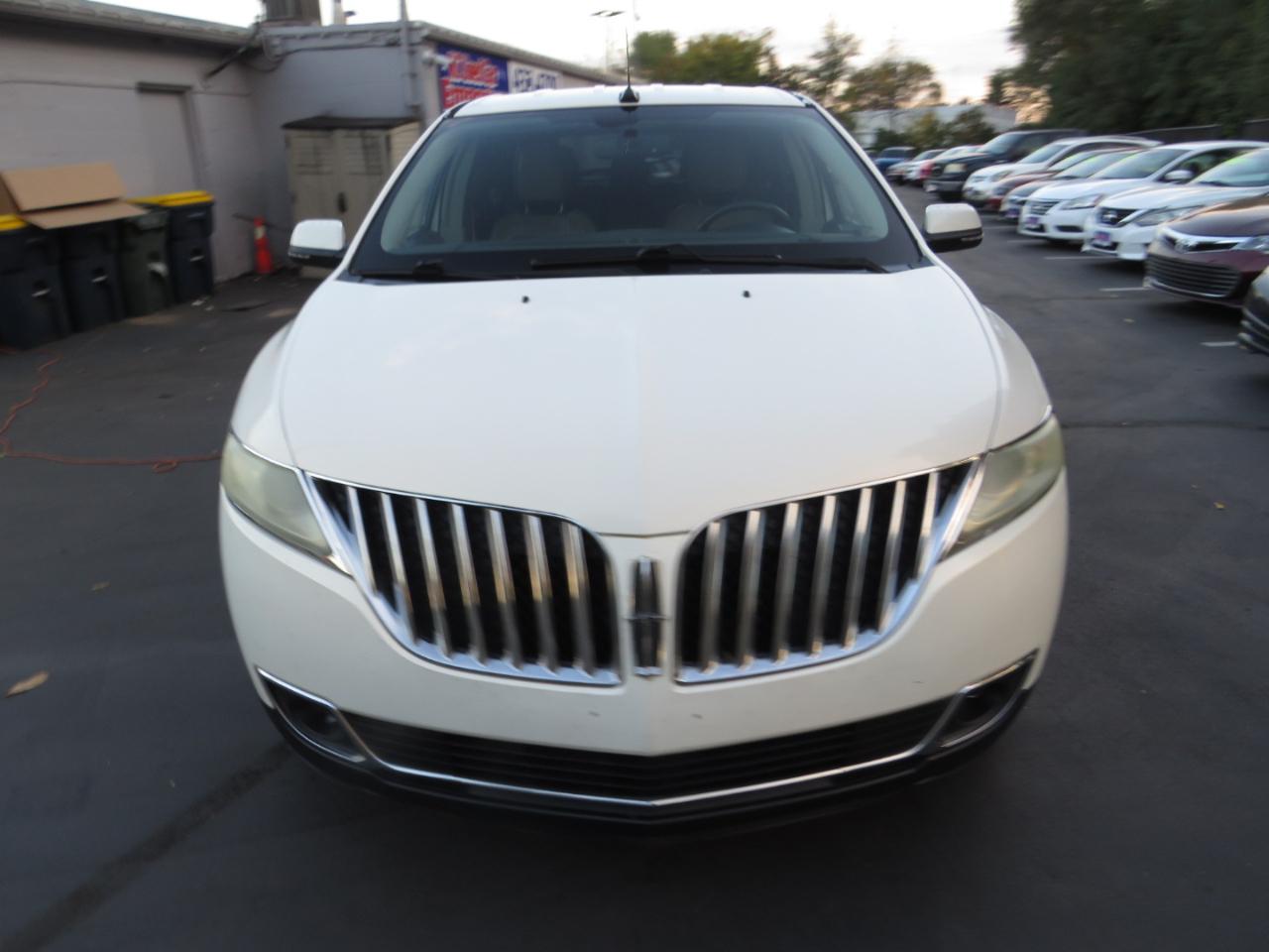 Lincoln MKX FWD 4dr 2012
