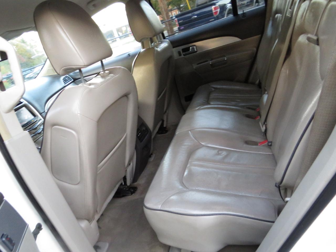 Lincoln MKX FWD 4dr 2012