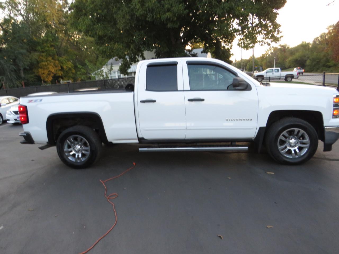 Chevrolet Silverado 1500 4WD Double Cab 143.5" LT w/2LT 2014