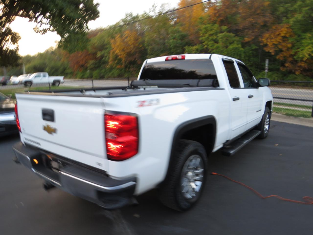 Chevrolet Silverado 1500 4WD Double Cab 143.5" LT w/2LT 2014