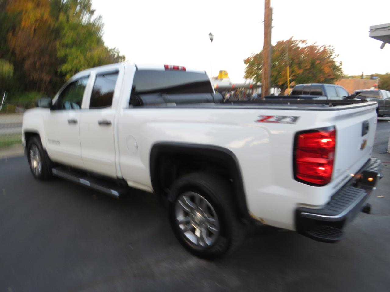 Chevrolet Silverado 1500 4WD Double Cab 143.5" LT w/2LT 2014