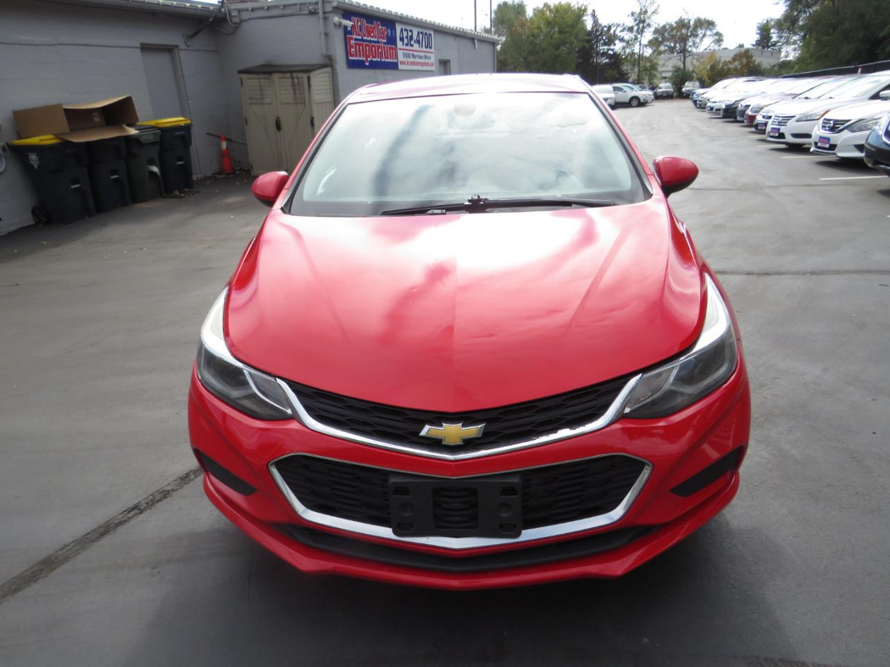 Chevrolet Cruze 4dr Sdn 1.4L LT w/1SD 2017