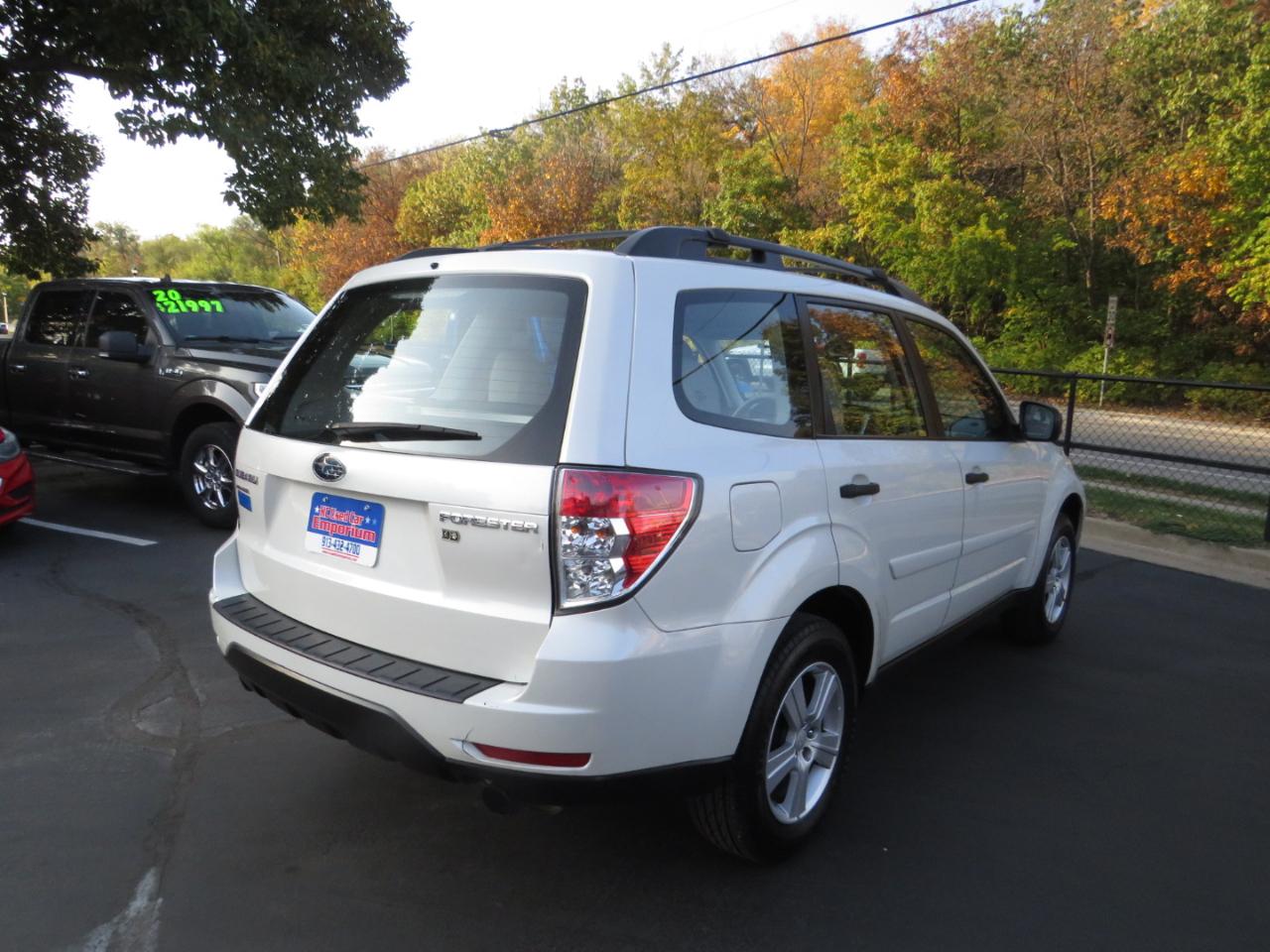 Subaru Forester 4dr Auto 2.5X w/Alloy Wheel Value Pkg 2011