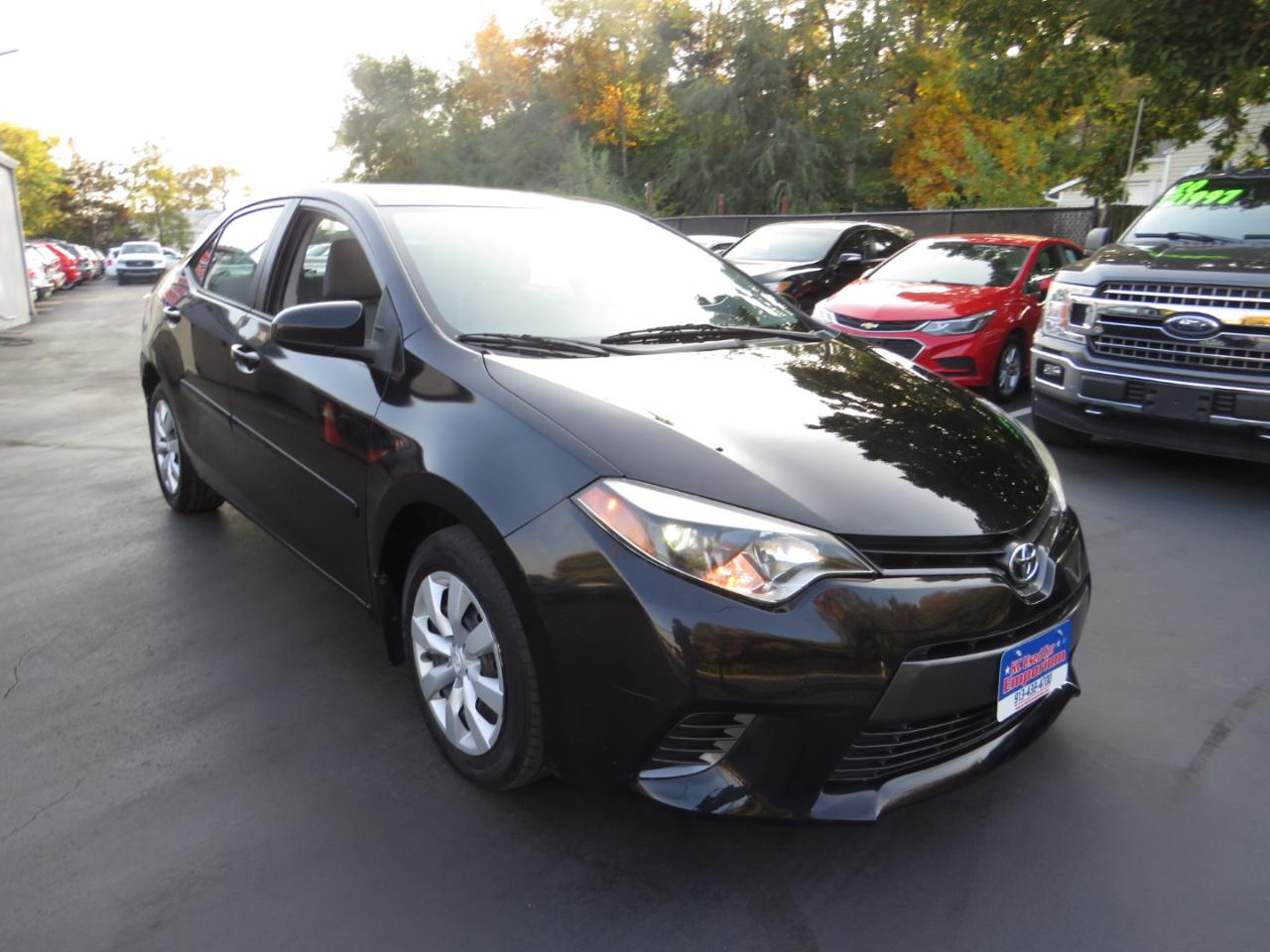 Toyota Corolla 4dr Sdn CVT S w/Special Edition Pkg (Natl) 2016