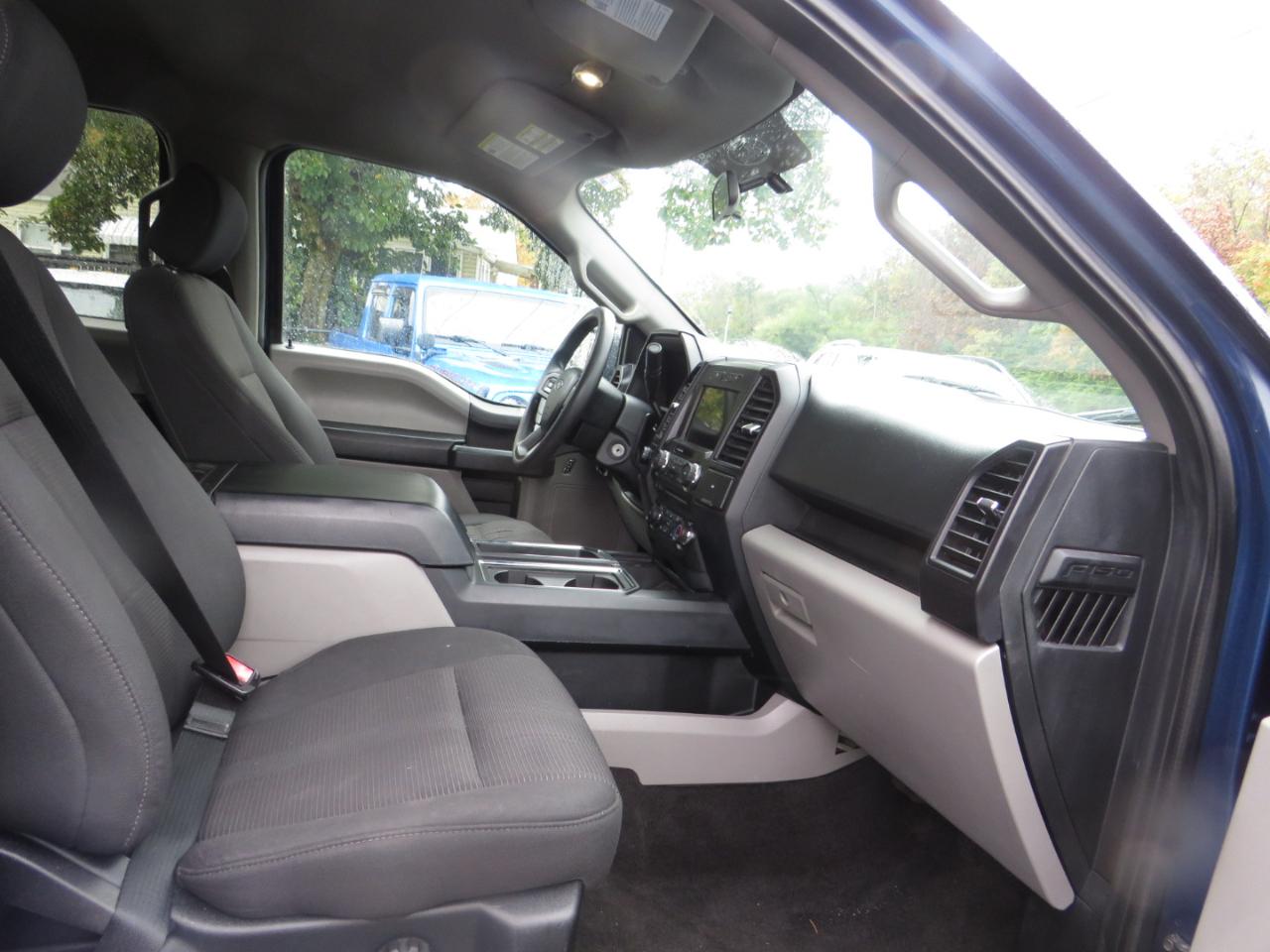 Ford F-150 Lariat 4WD SuperCrew 5.5' Box 2018
