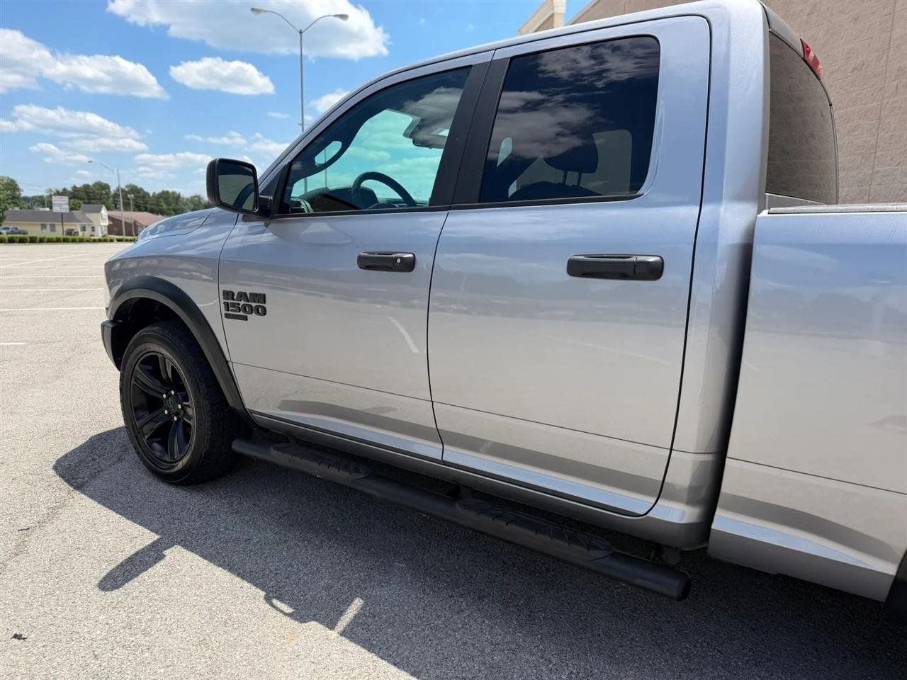 RAM 1500 Classic Warlock 4x4 Quad Cab 6'4" Box 2021