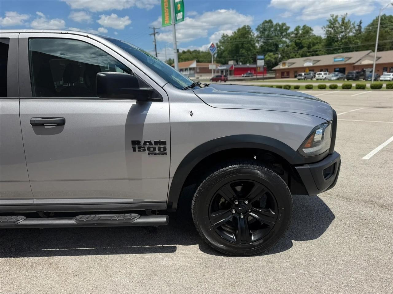 RAM 1500 Classic Warlock 4x4 Quad Cab 6'4" Box 2021