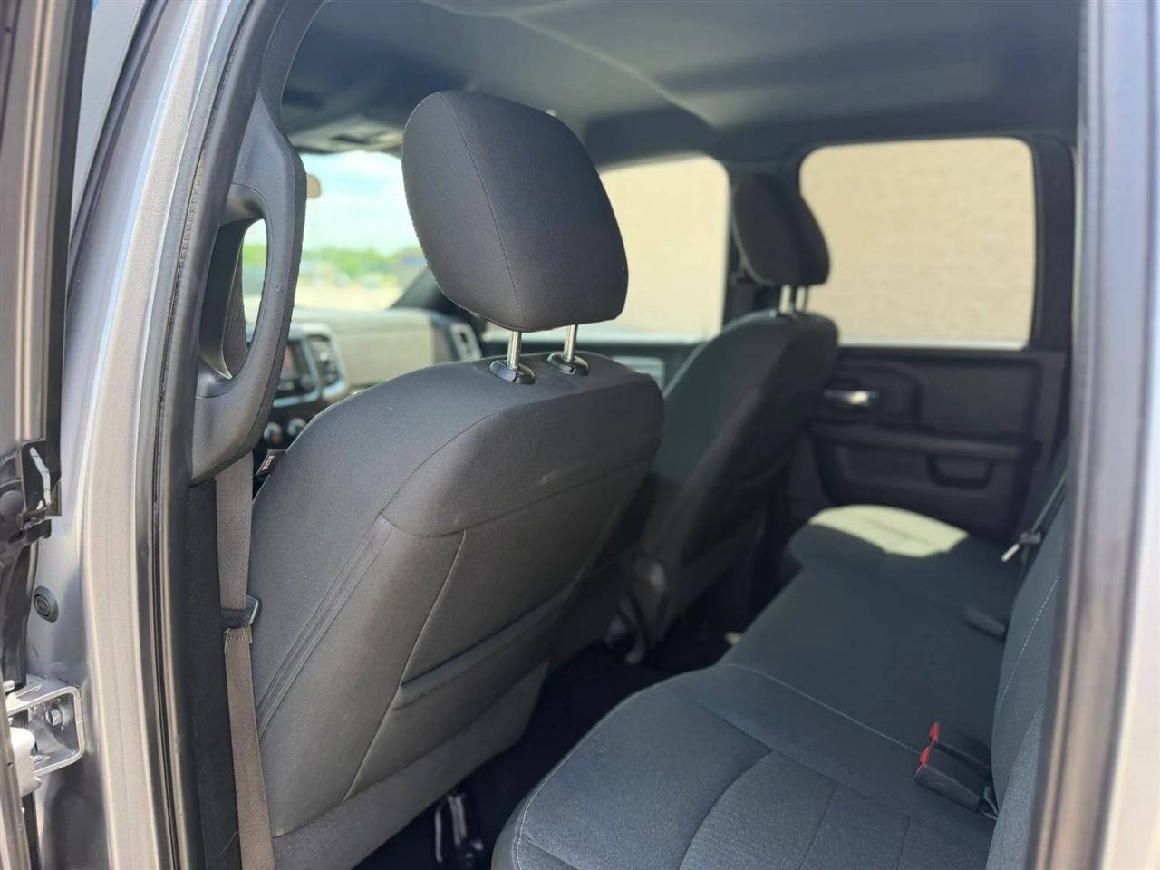 RAM 1500 Classic Warlock 4x4 Quad Cab 6'4" Box 2021
