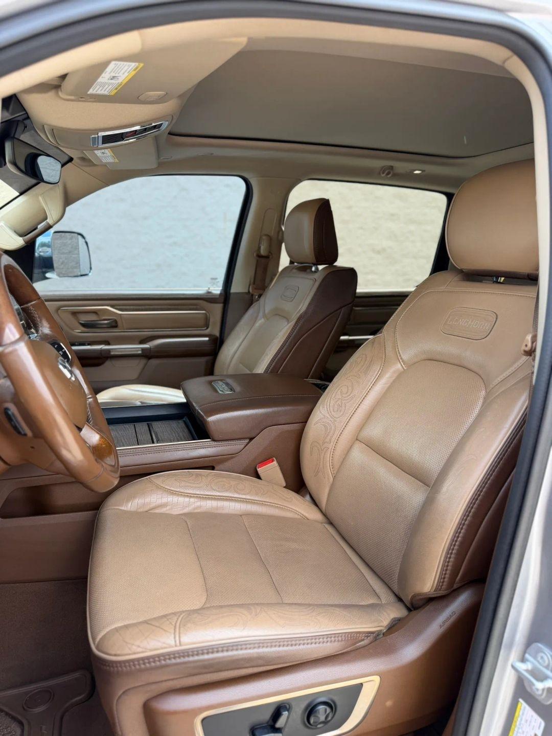 RAM 1500 Longhorn 4x4 Crew Cab 5'7" Box 2019