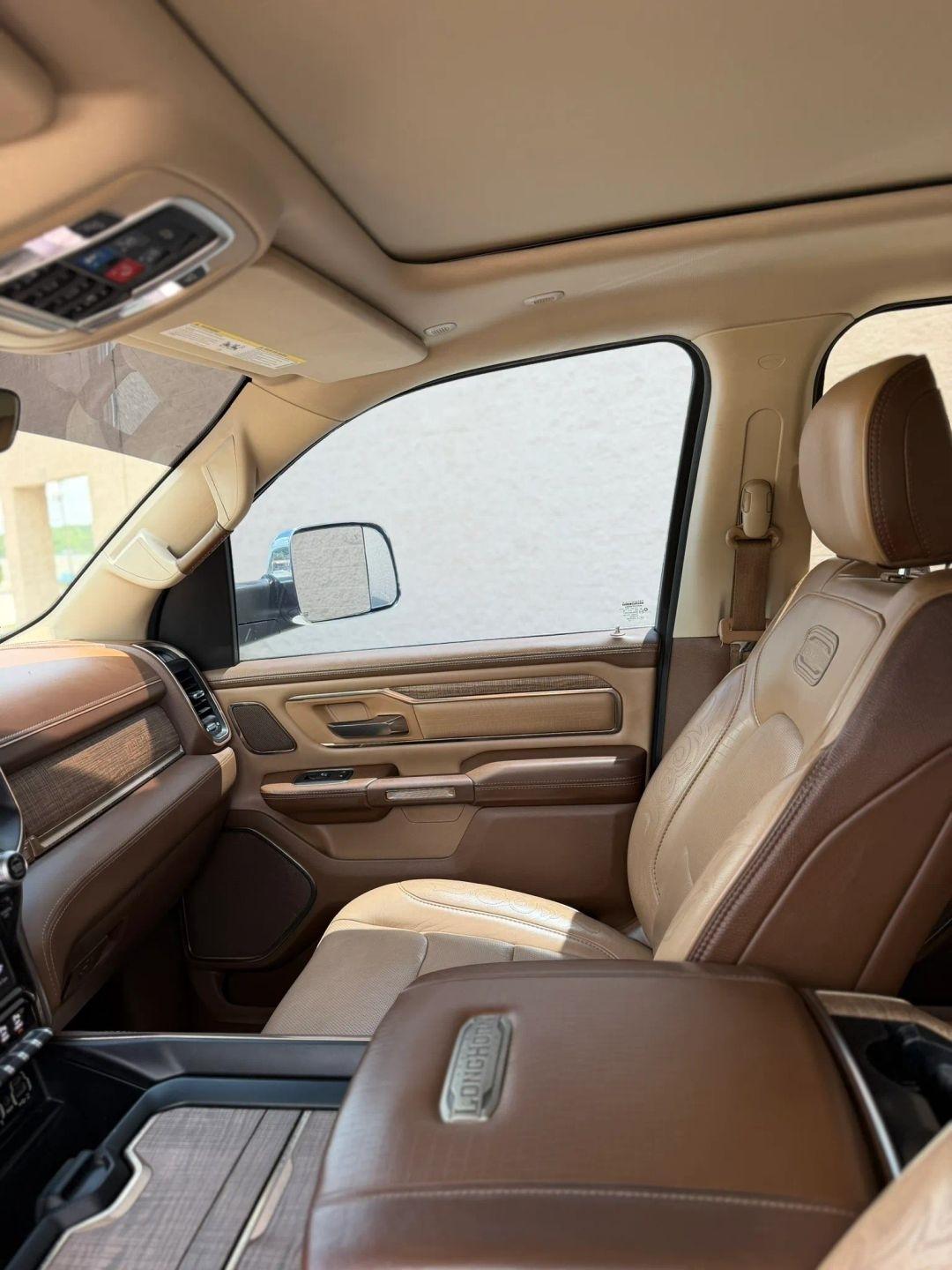 RAM 1500 Longhorn 4x4 Crew Cab 5'7" Box 2019